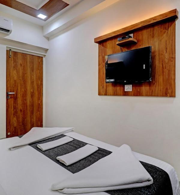 Sun Inn Residency , Navi Mumbai Eksteriør bilde